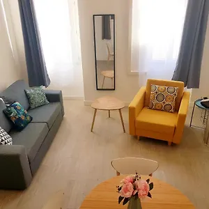 https://joli-2-pieces-climatise-tout-equipe-pour-sejour-agreable.fr-provencehotel.com